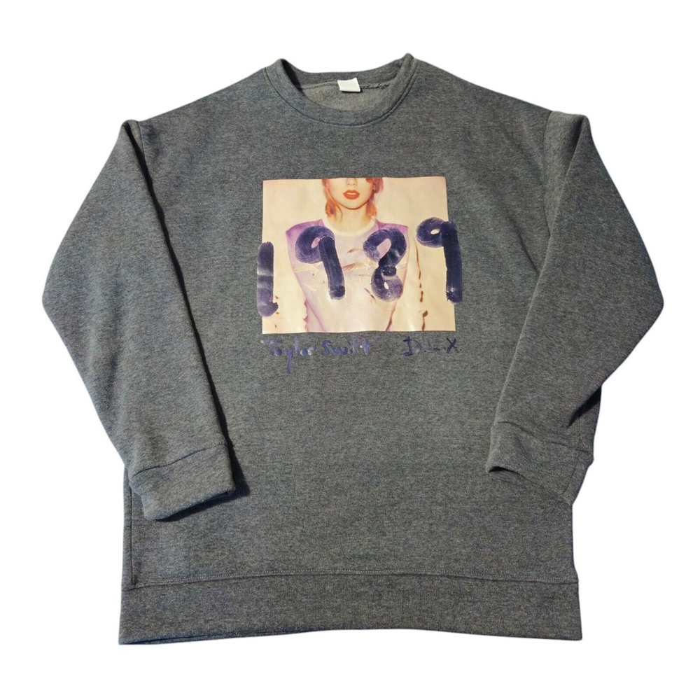 Taylor Swift 1989 Crew Neck Sweatshirt Black Taylor Swift DLX Size S Unisex